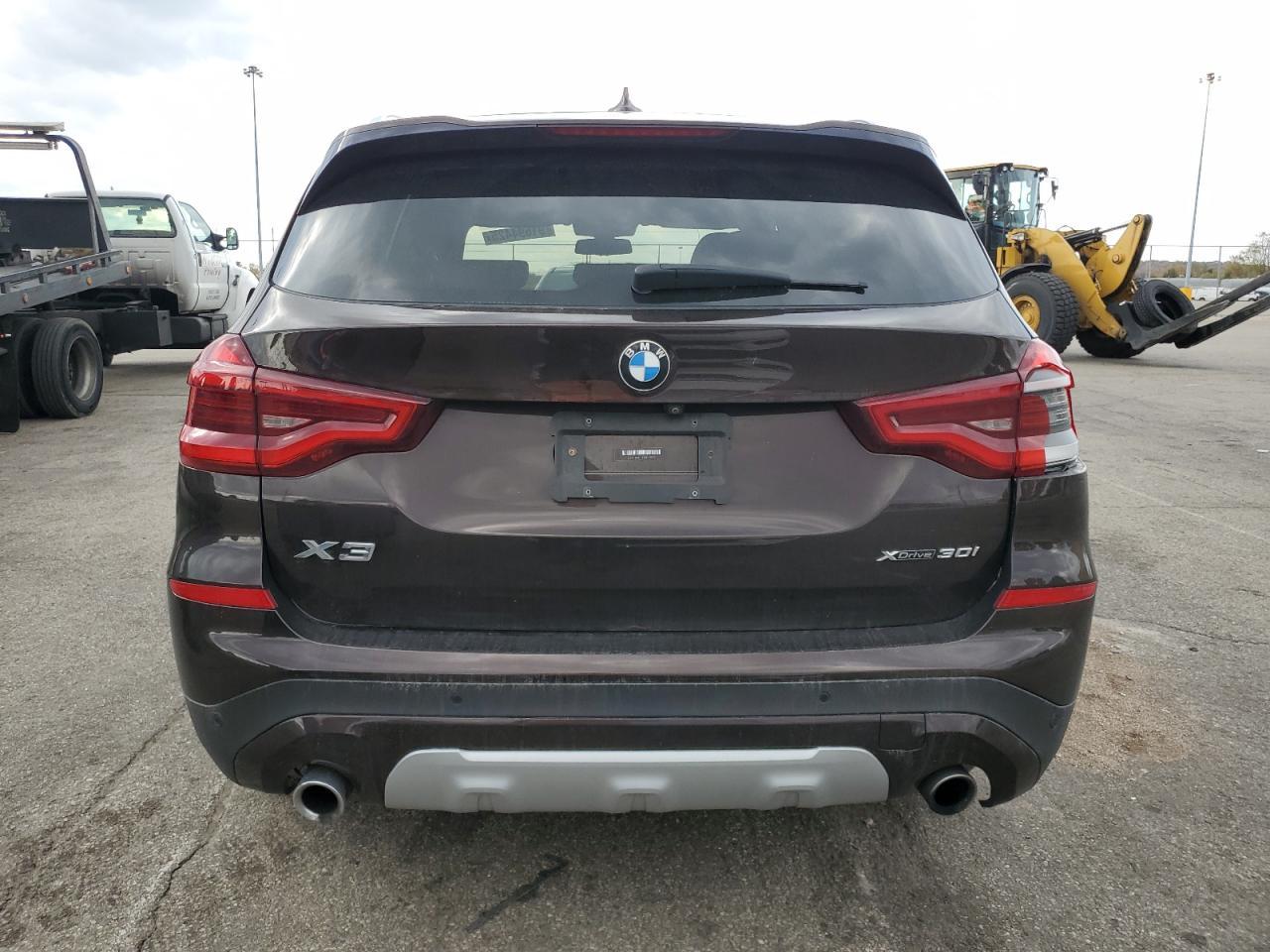 2018 BMW X3 - zdjęcie 6