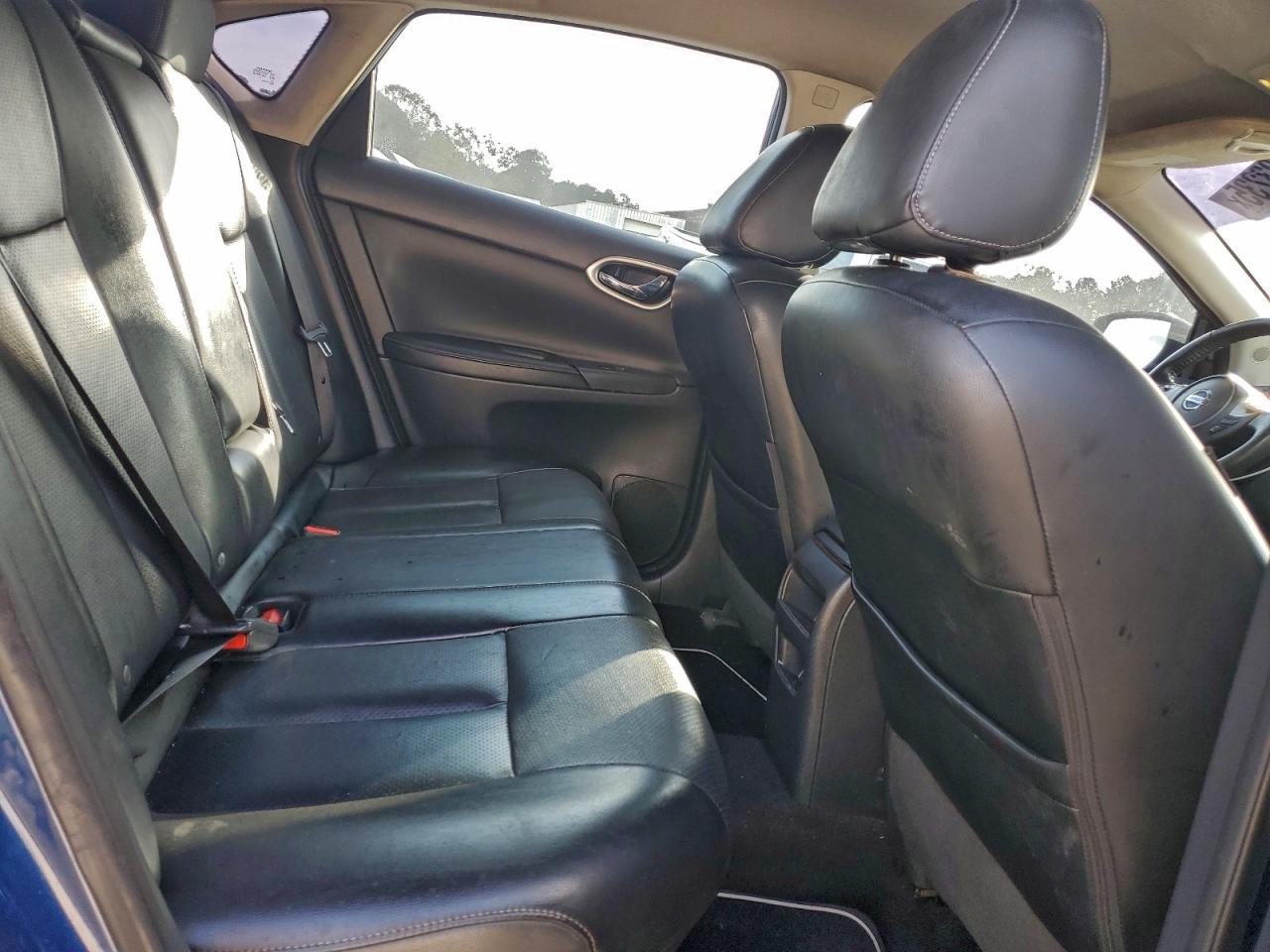 2016 Nissan Sentra - zdjęcie 10