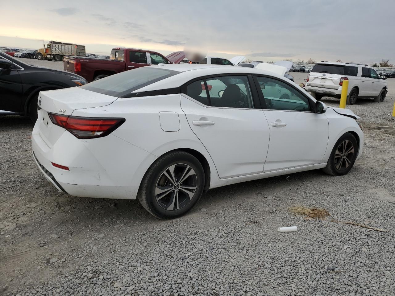 2021 Nissan Sentra - zdjęcie 3