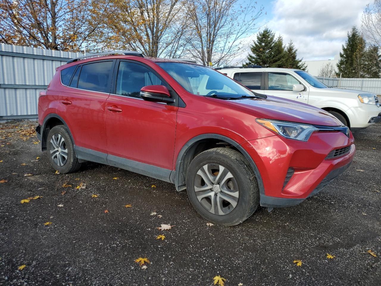 2017 Toyota RAV 4 - zdjęcie 4