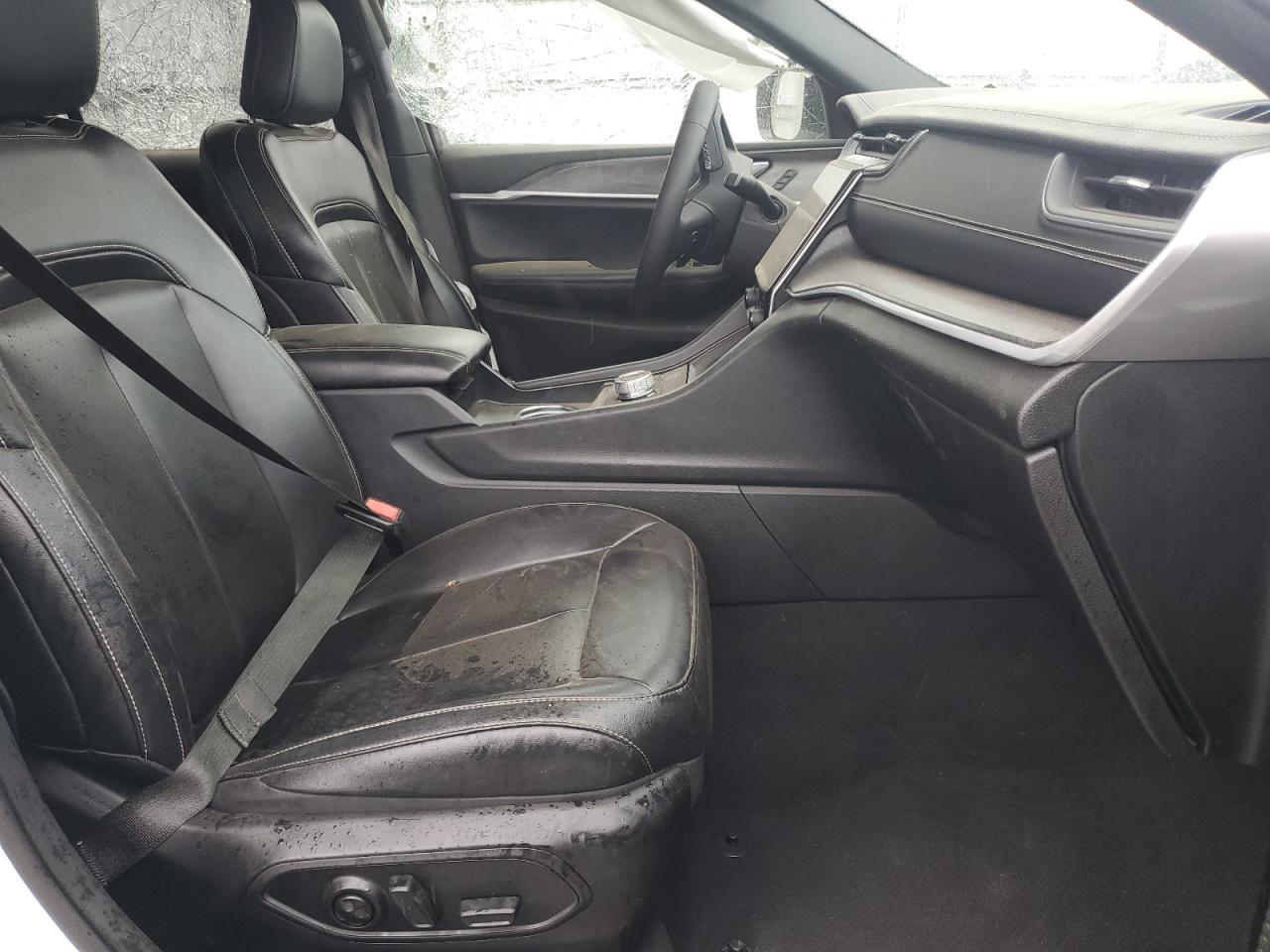 2024 Jeep Cherokee - zdjęcie 7