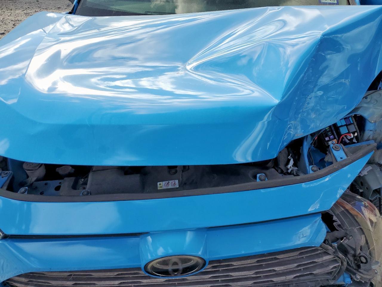 2020 Toyota Rav4 Xle - zdjęcie 12