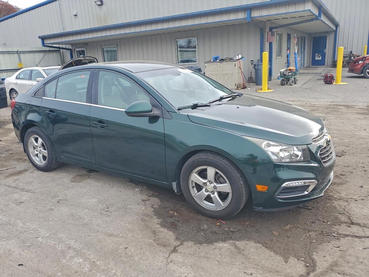 2015 Chevrolet Cruze - zdjęcie 4