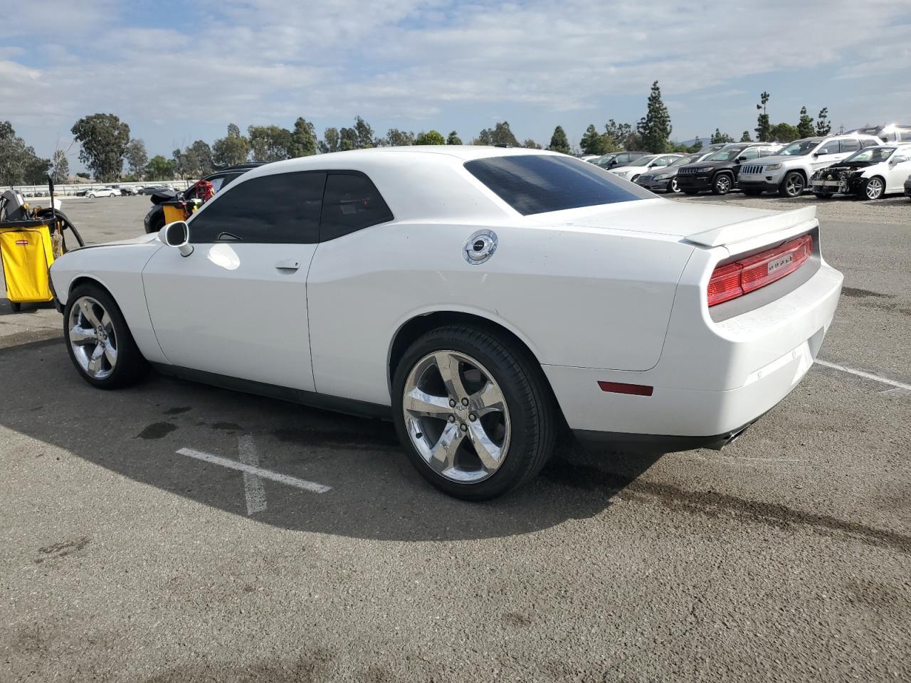 2014 Dodge Challenger Sxt - zdjęcie 2
