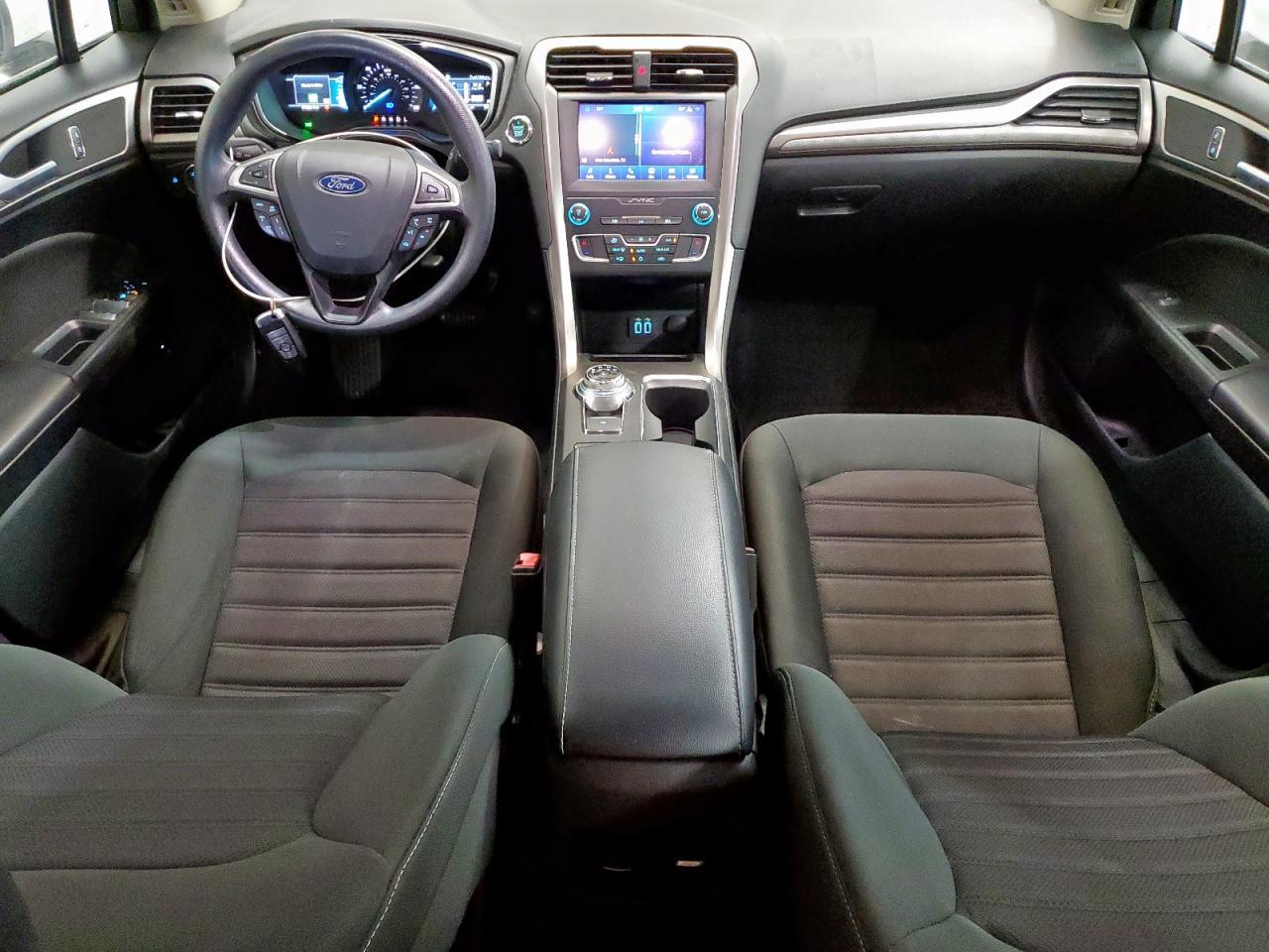 2020 Ford Fusion Se - zdjęcie 8