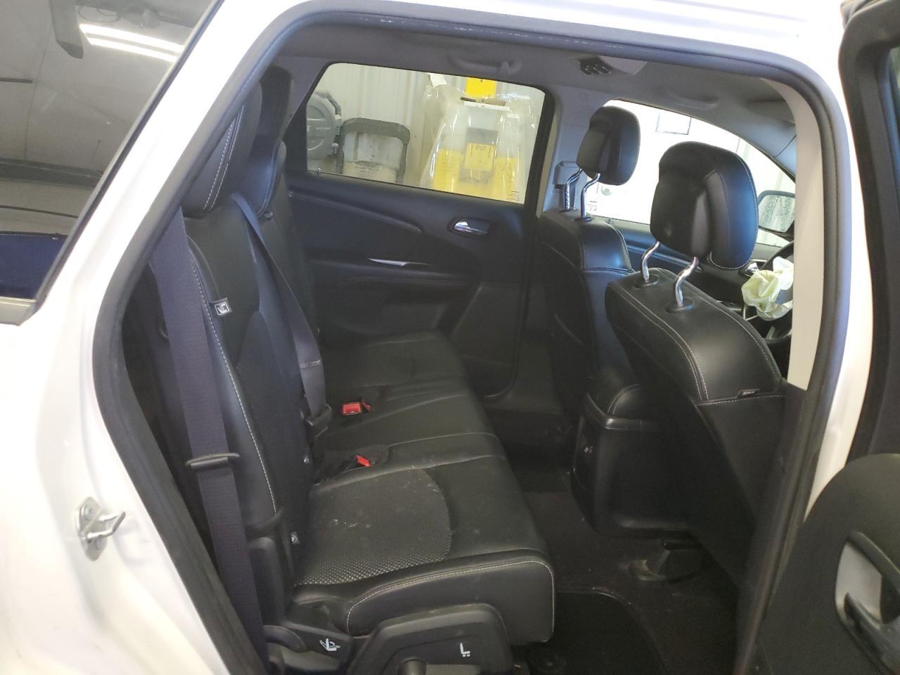 2017 Dodge Journey Crossroad - zdjęcie 11