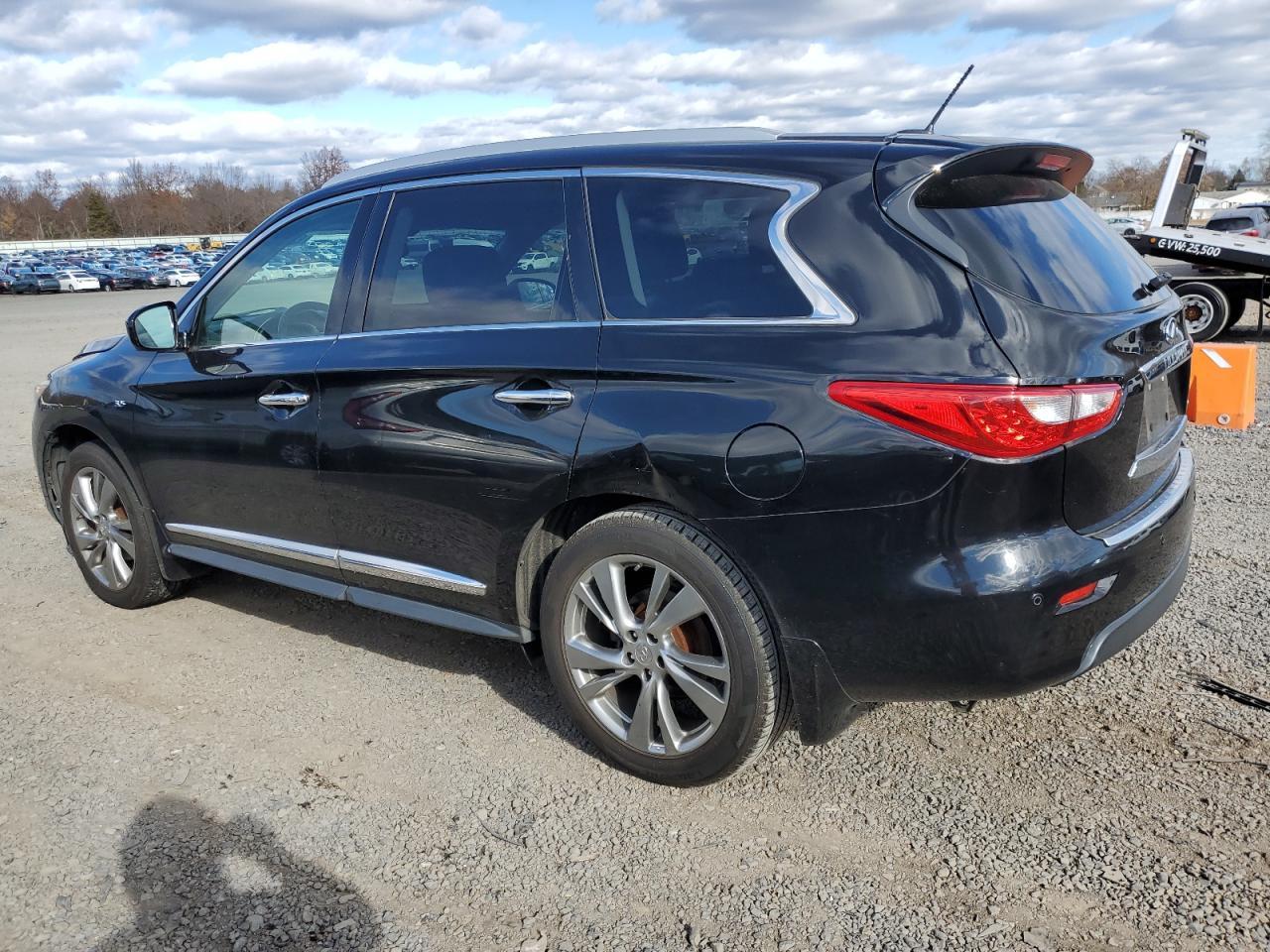 2015 Infiniti QX60 - zdjęcie 2