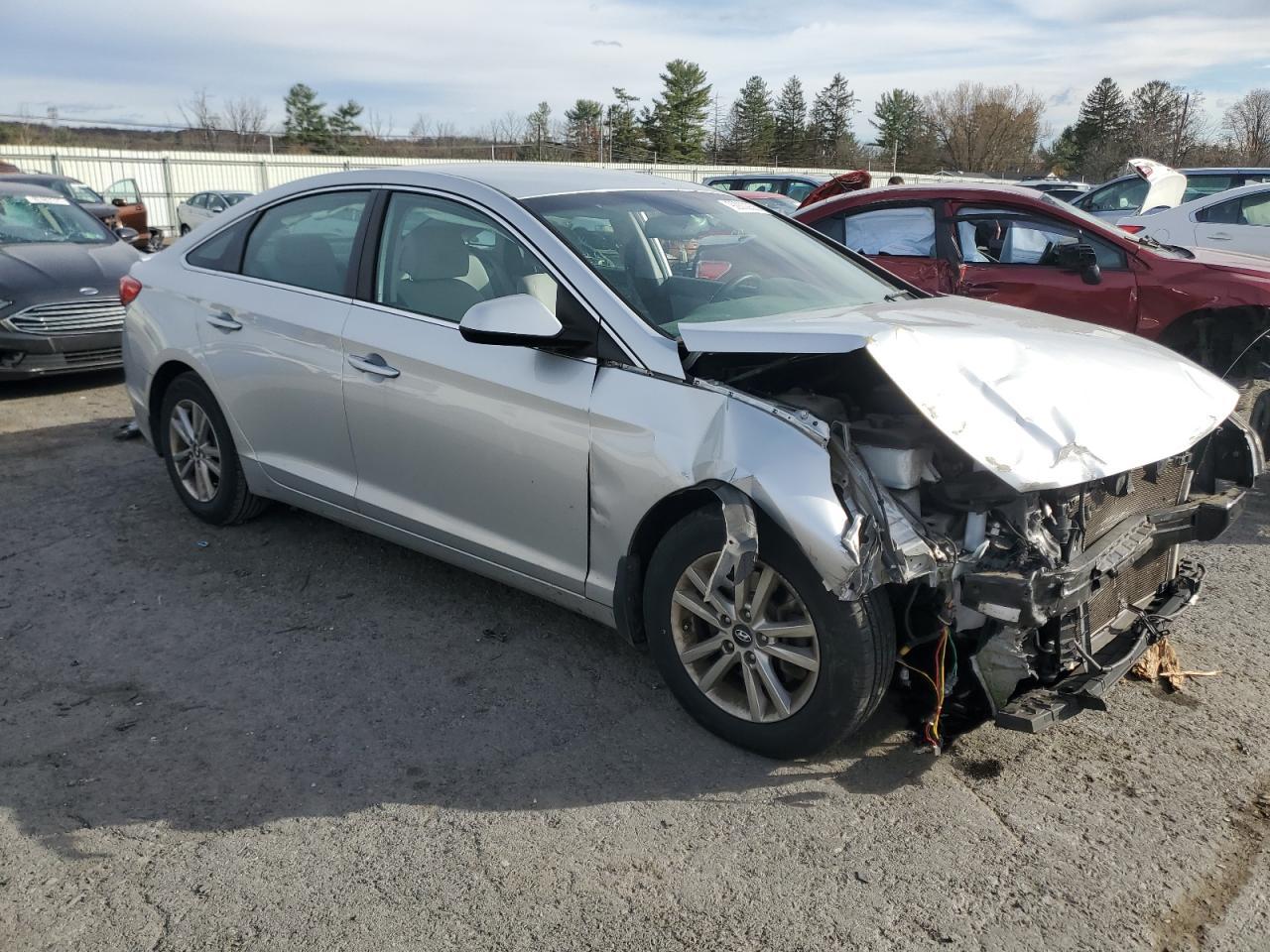 2017 Hyundai Sonata - zdjęcie 4