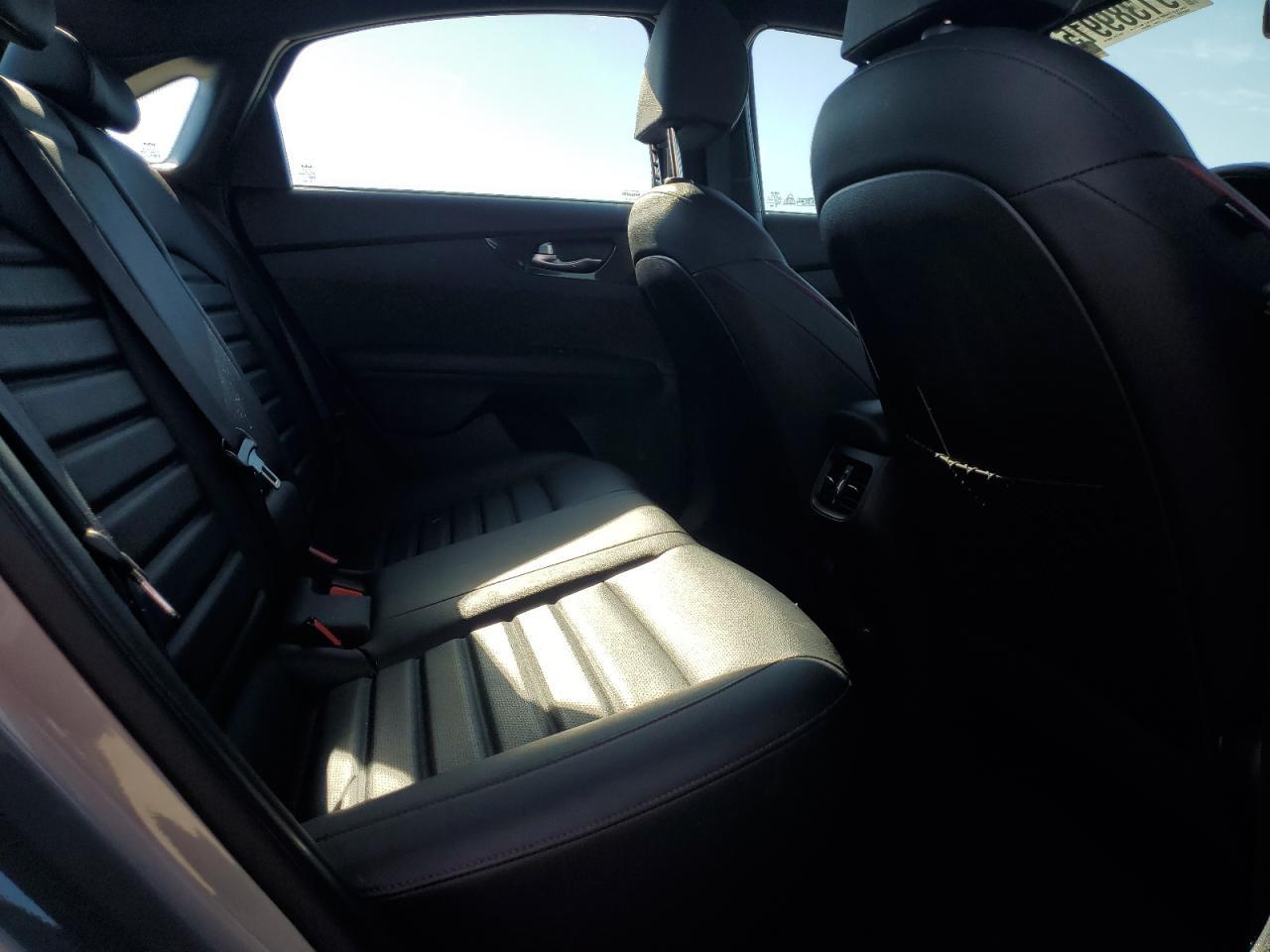 2023 Kia Forte Gt - zdjęcie 10