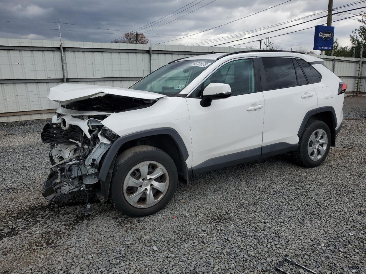 2021 Toyota RAV 4 - zdjęcie główne