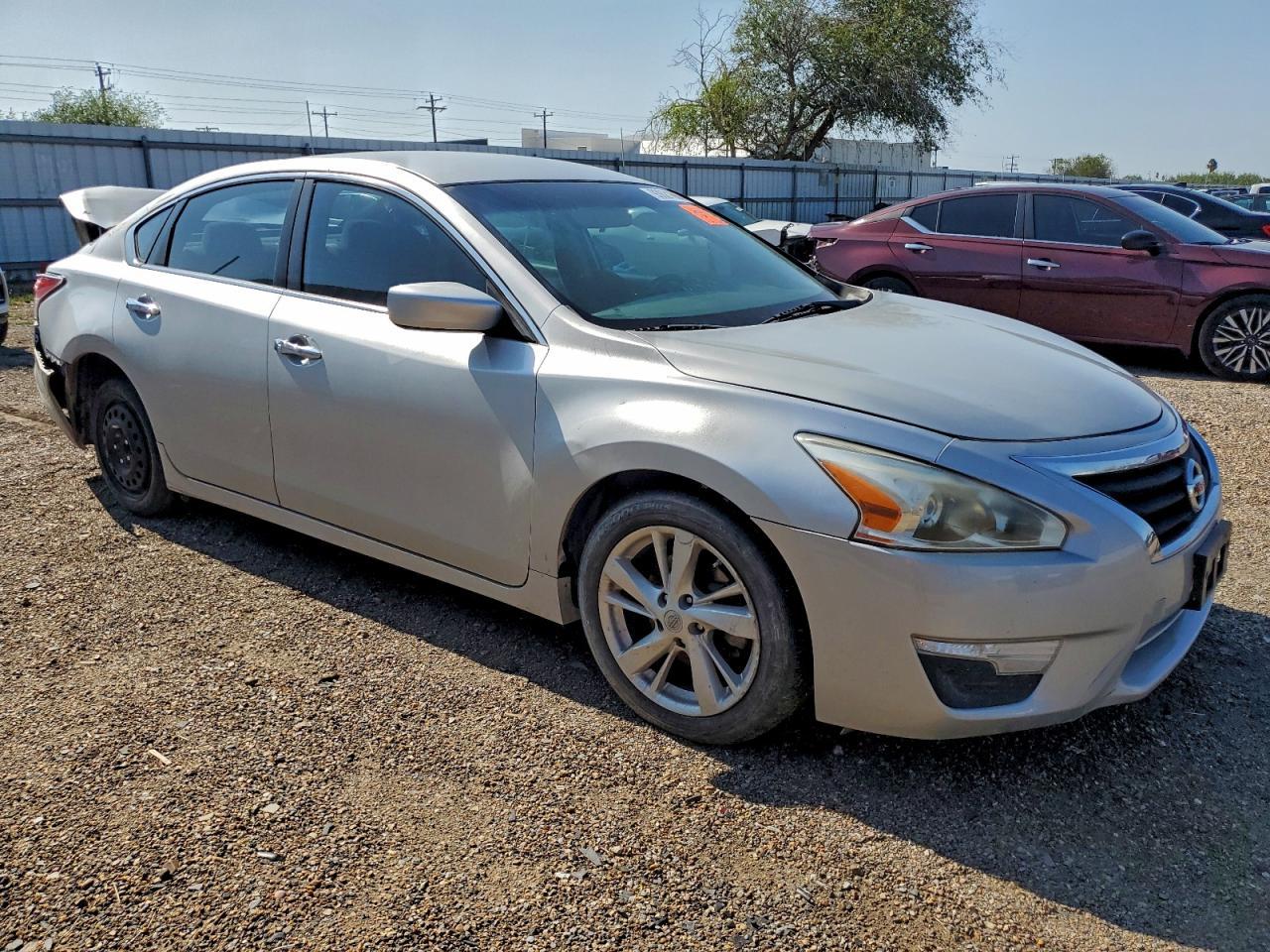 2014 Nissan Altima - zdjęcie 4