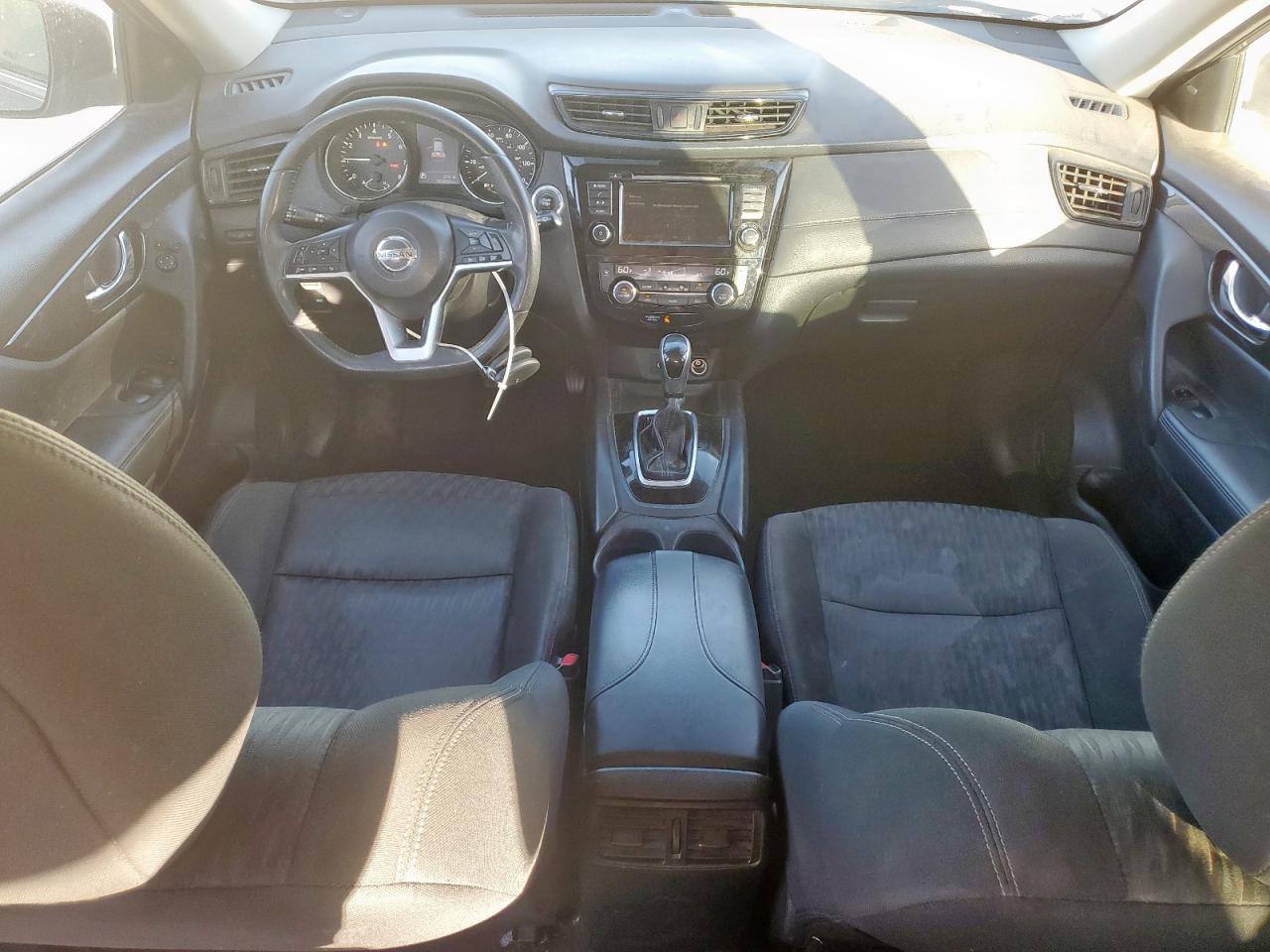 2019 Nissan Rogue - zdjęcie 8