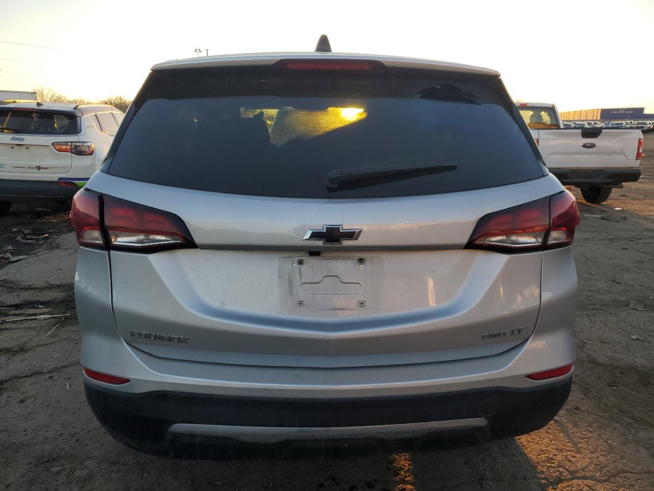 2022 Chevrolet Equinox Lt - zdjęcie 6