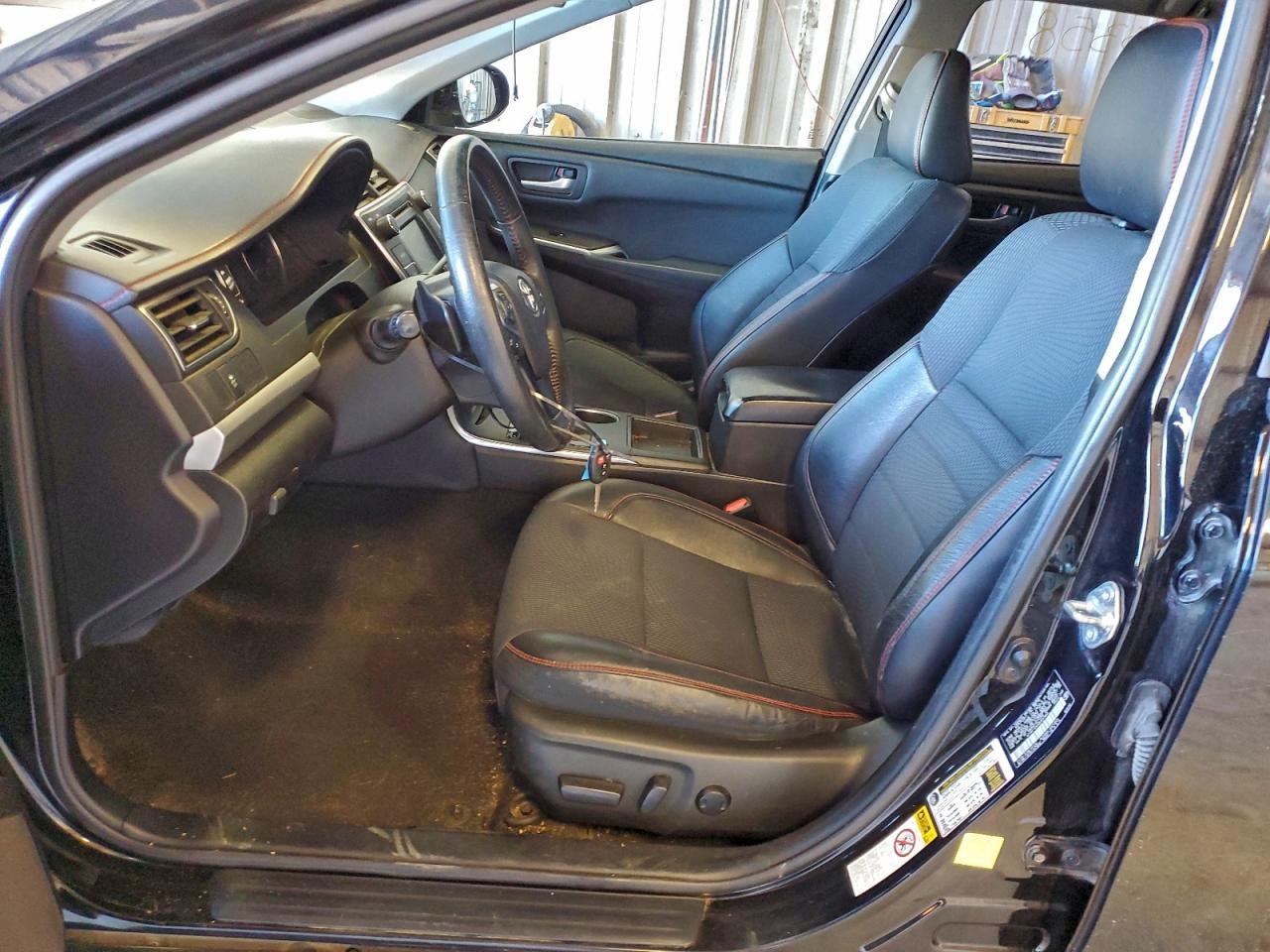 2016 Toyota Camry - zdjęcie 7