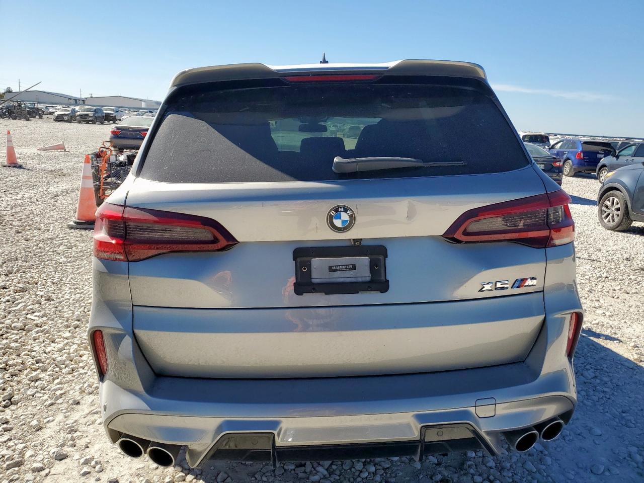 2021 BMW X5 - zdjęcie 6