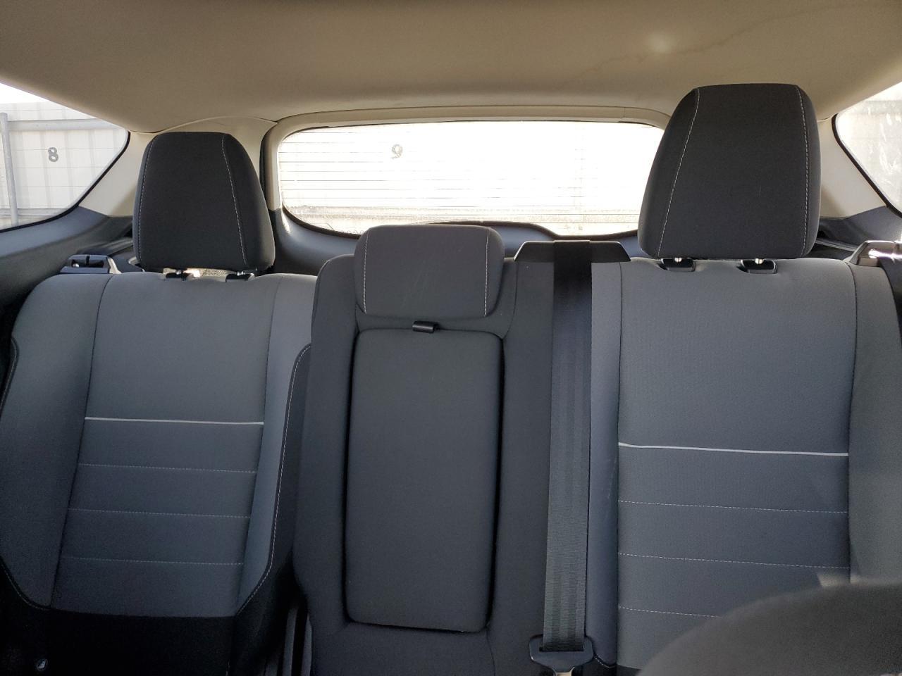 2015 Ford Escape - zdjęcie 10
