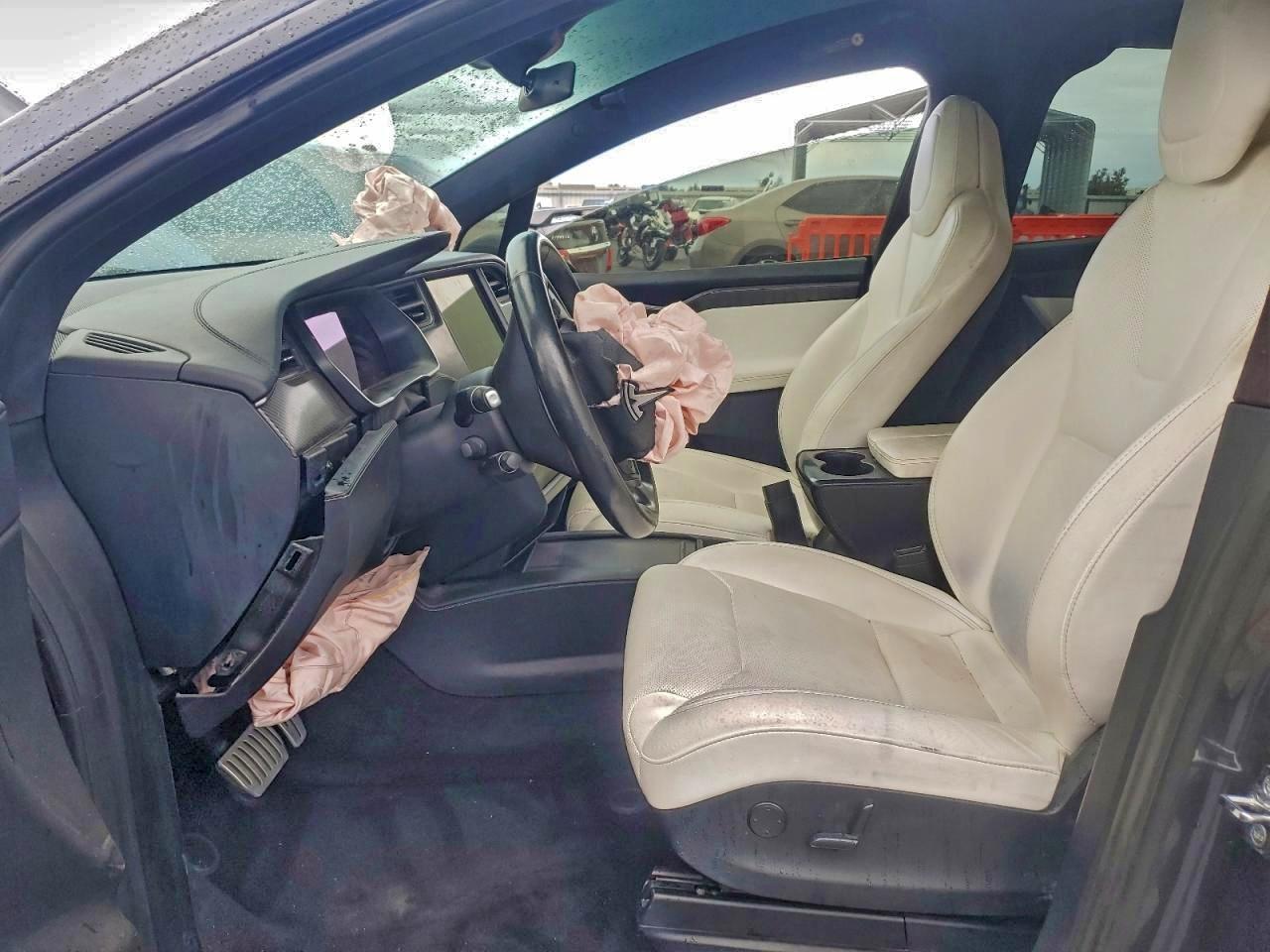 2018 Tesla Model X - zdjęcie 7