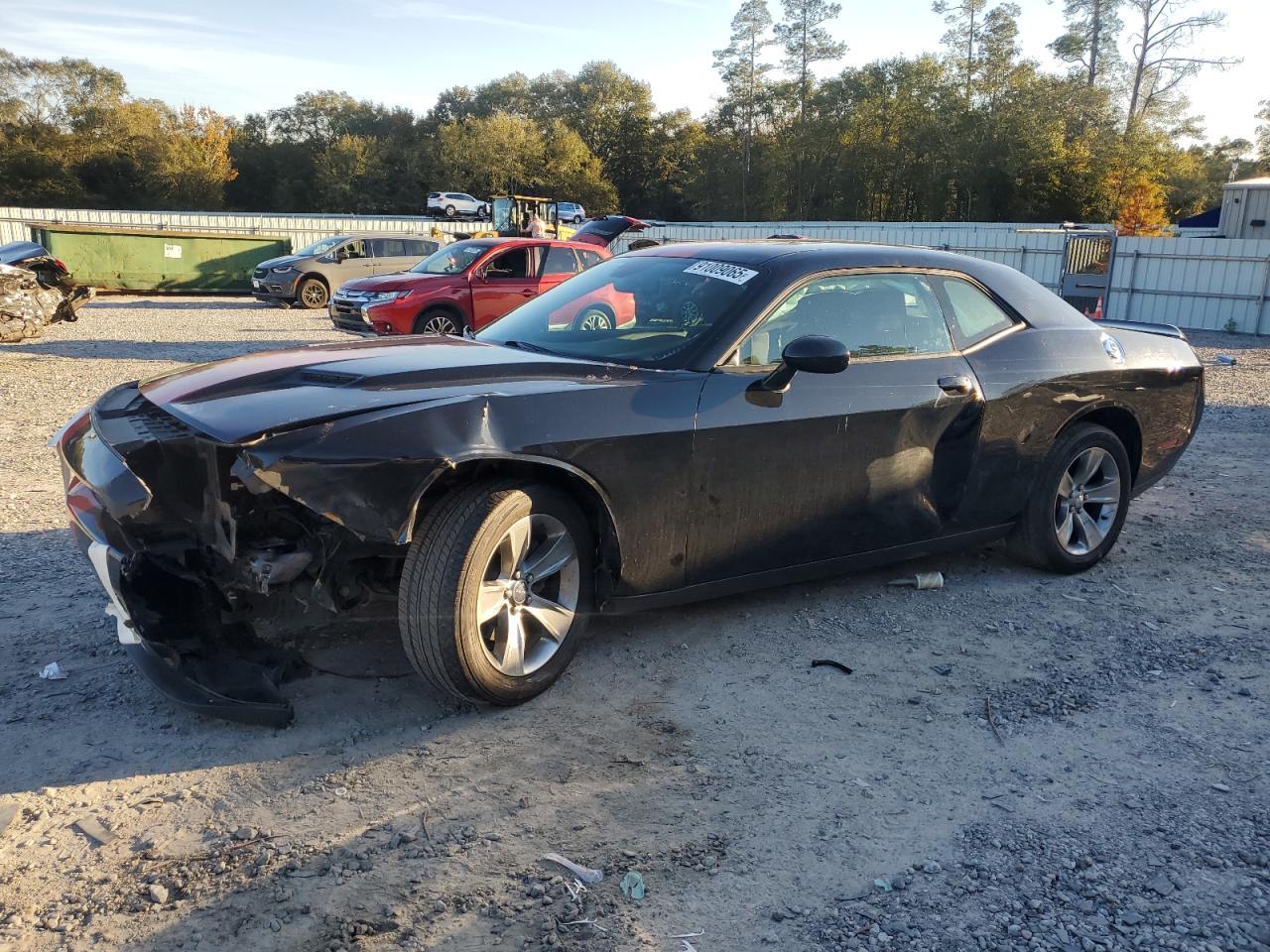 2020 Dodge Challenger - zdjęcie główne
