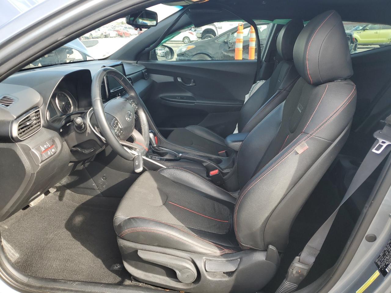 2020 Hyundai Veloster Base - zdjęcie 7