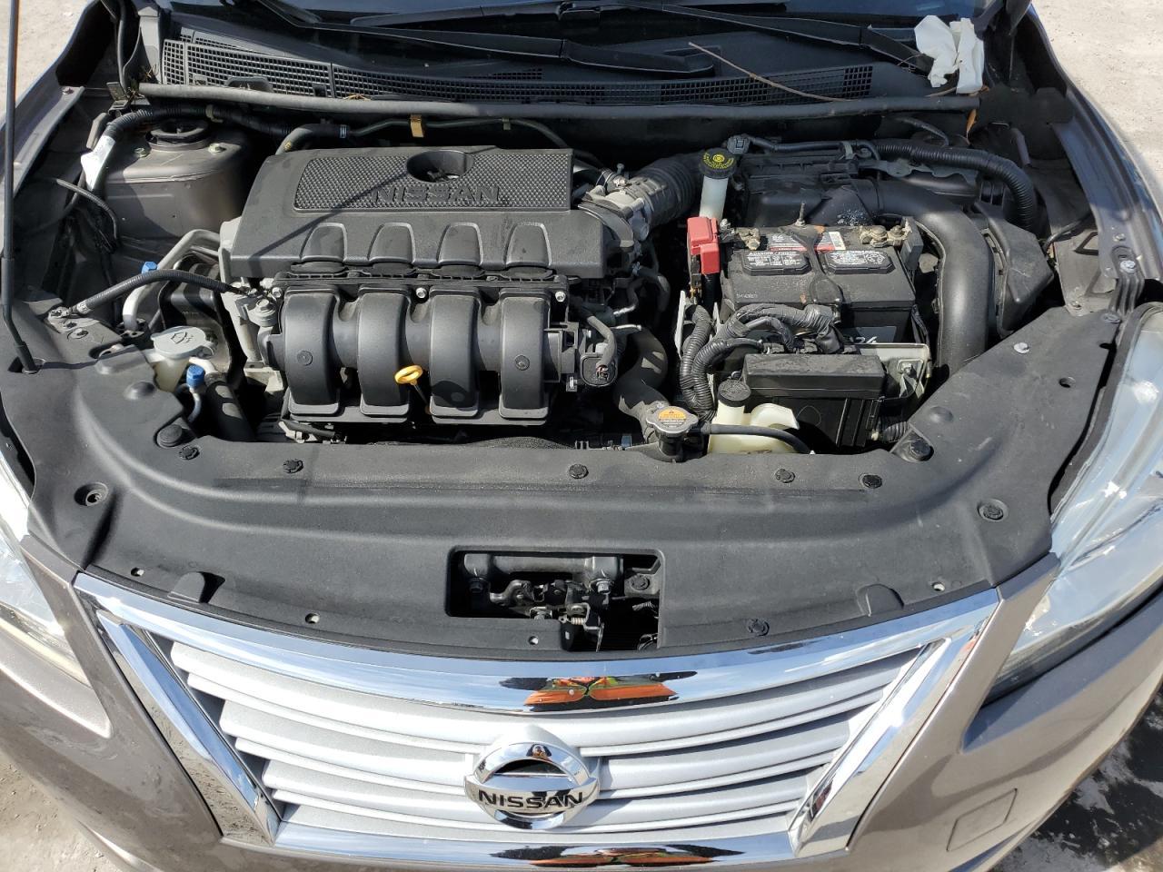 2015 Nissan Sentra - zdjęcie 11