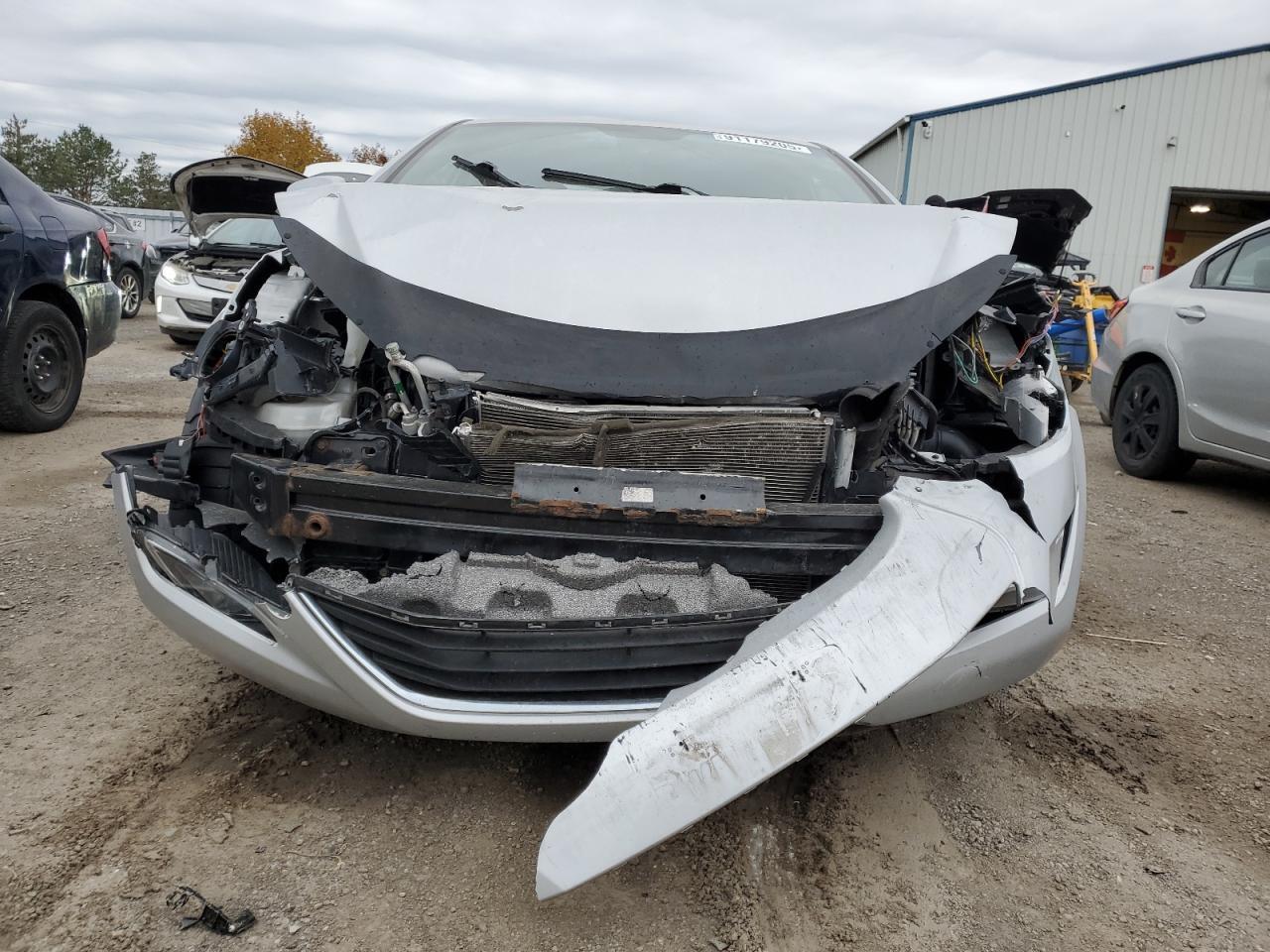 2016 Hyundai Elantra - zdjęcie 5