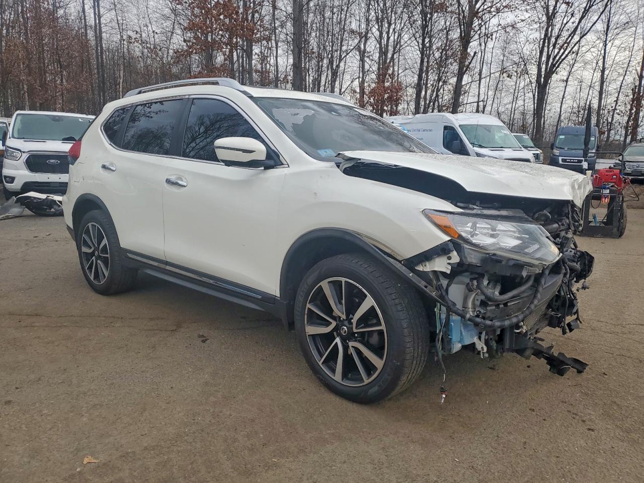 2018 Nissan Rogue - zdjęcie 4