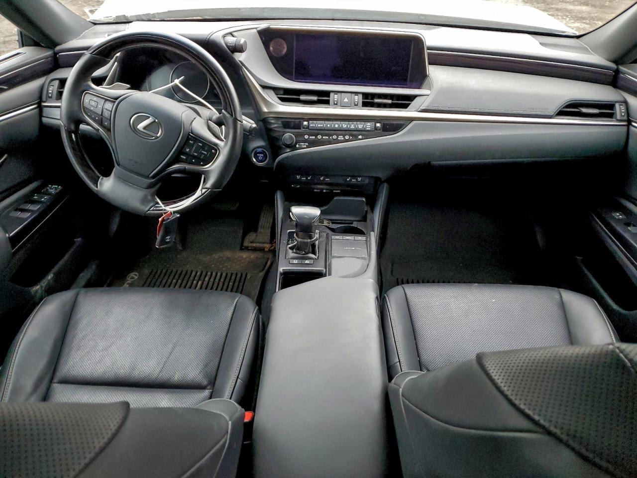 2020 Lexus ES - zdjęcie 8