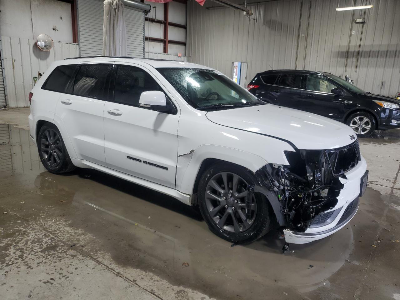 2018 Jeep Grand Cherokee Overland - zdjęcie 4