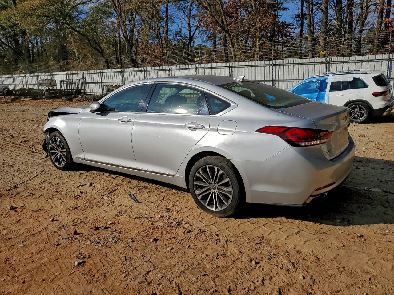 2017 Genesis G80 Base - zdjęcie 2