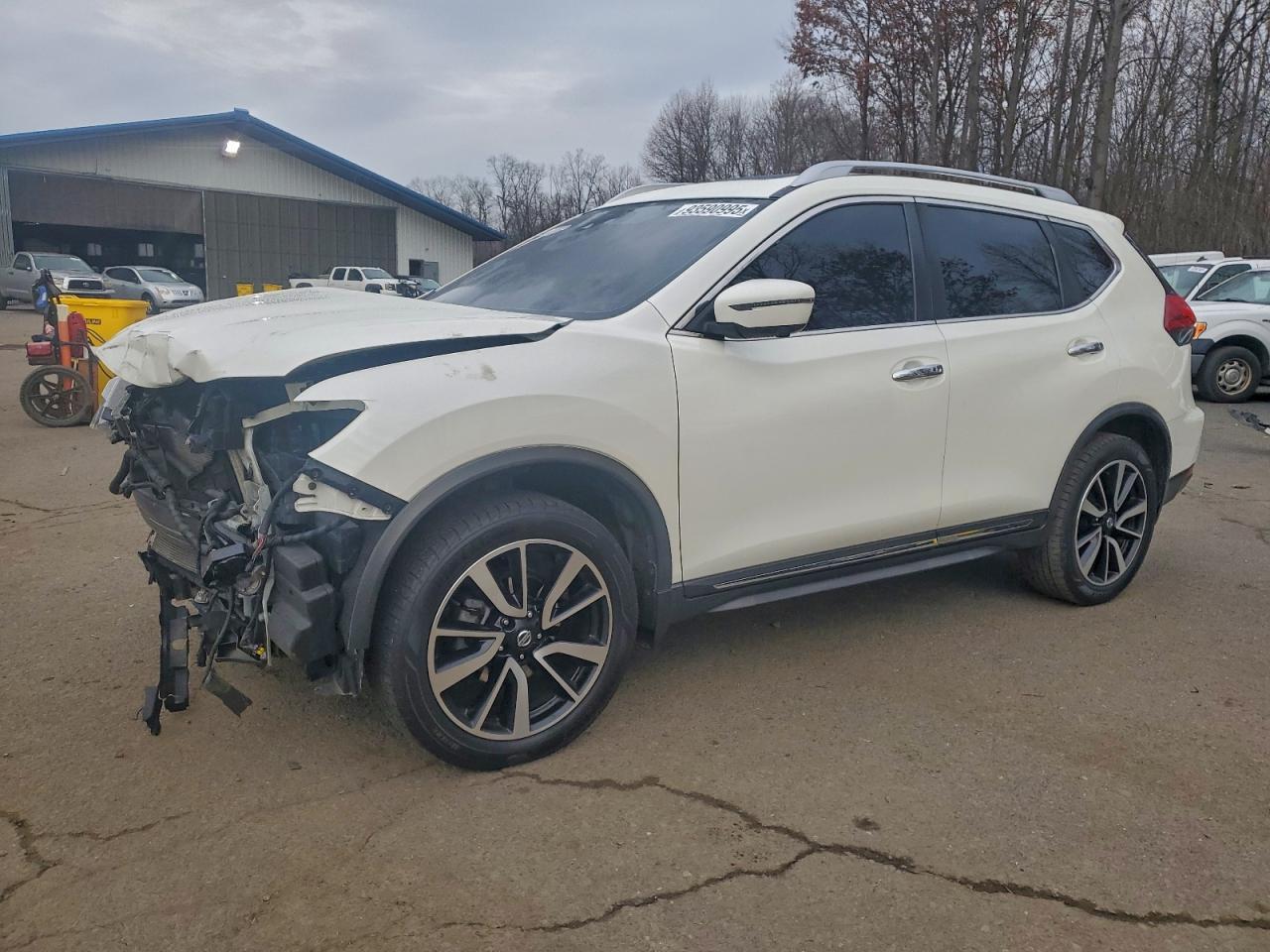 2018 Nissan Rogue - zdjęcie główne