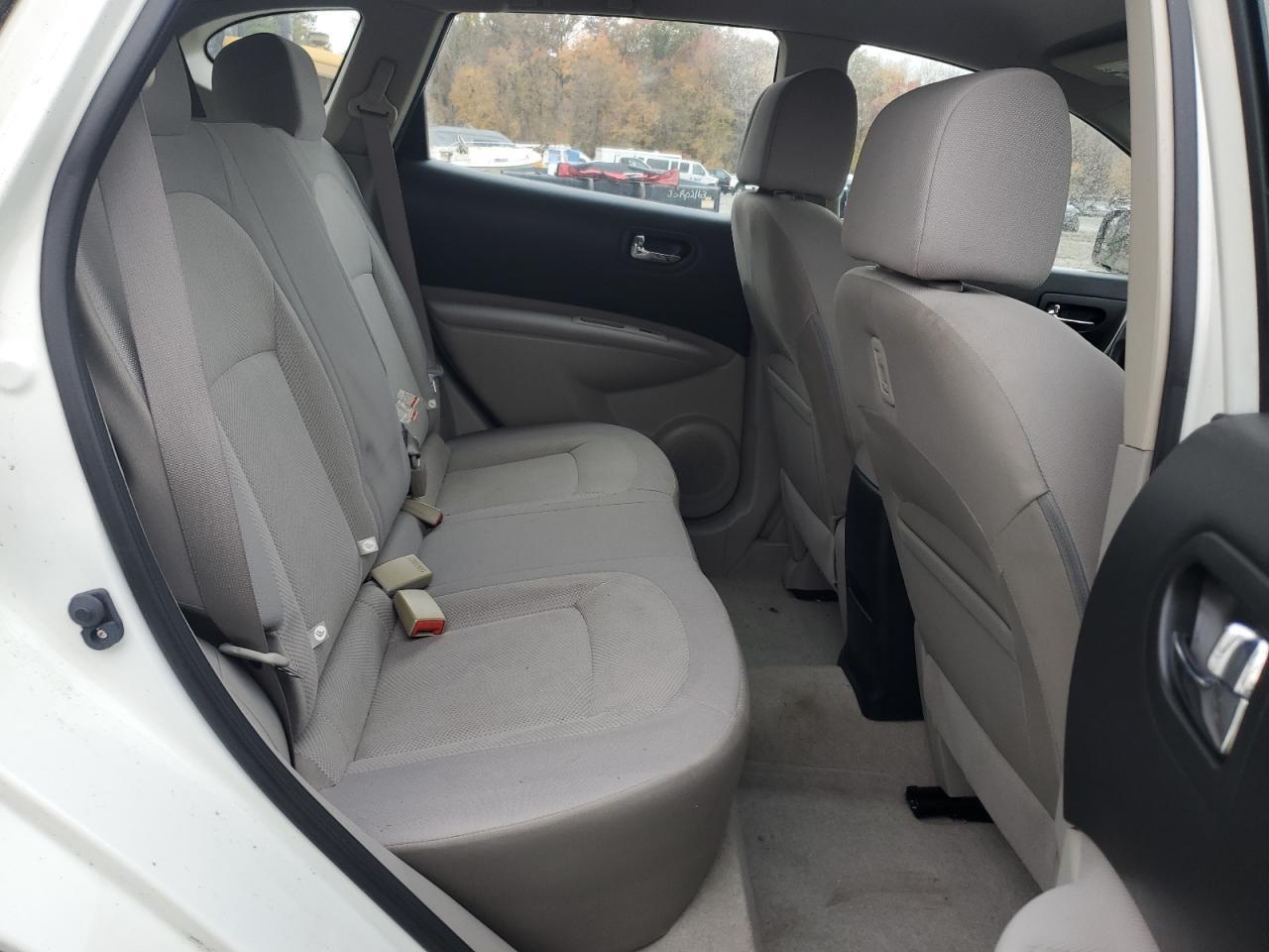 2013 Nissan Rogue S - zdjęcie 11