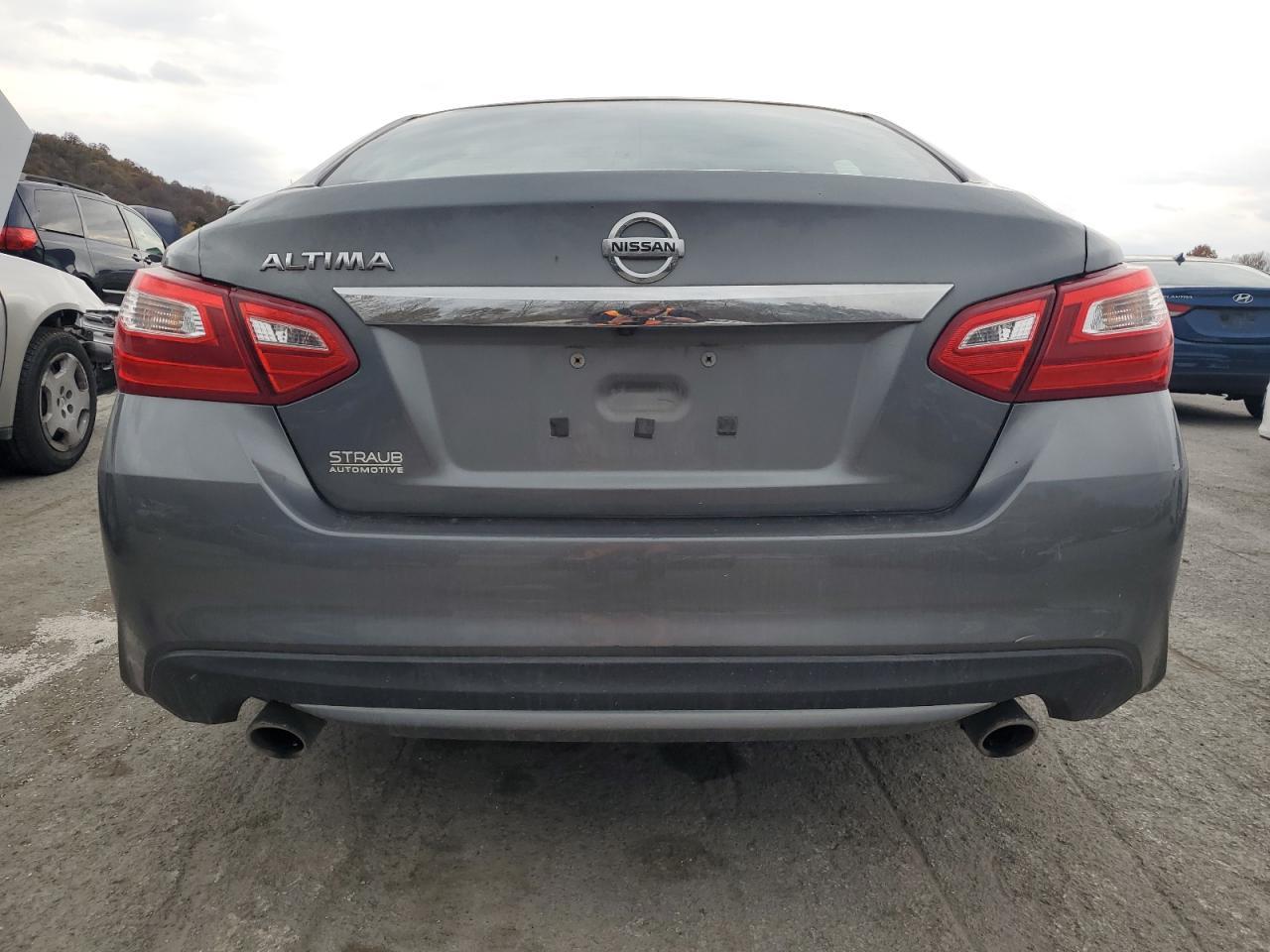 2016 Nissan Altima - zdjęcie 6