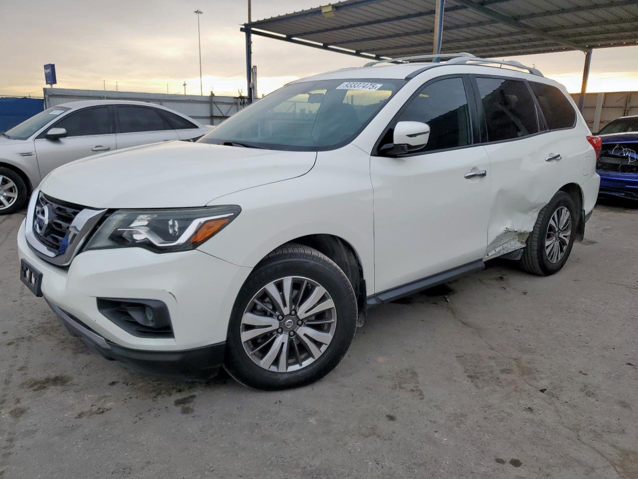 2018 Nissan Pathfinder S - zdjęcie główne