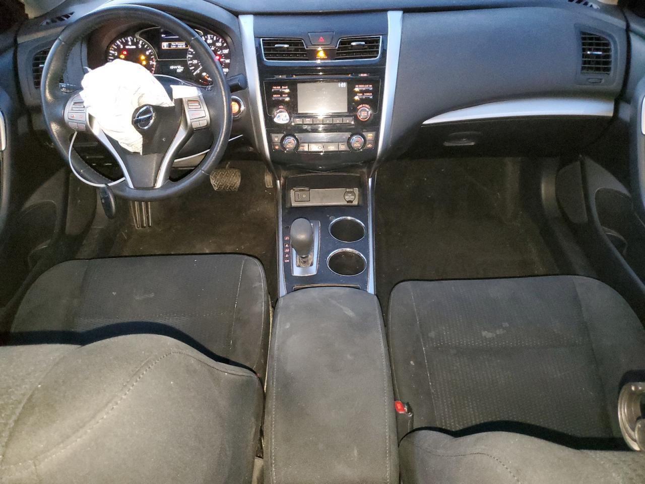 2015 Nissan Altima - zdjęcie 8