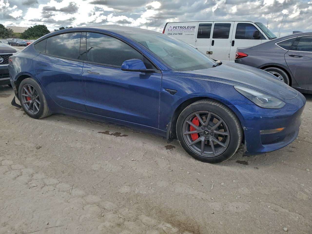 2022 Tesla Model 3 - zdjęcie 4