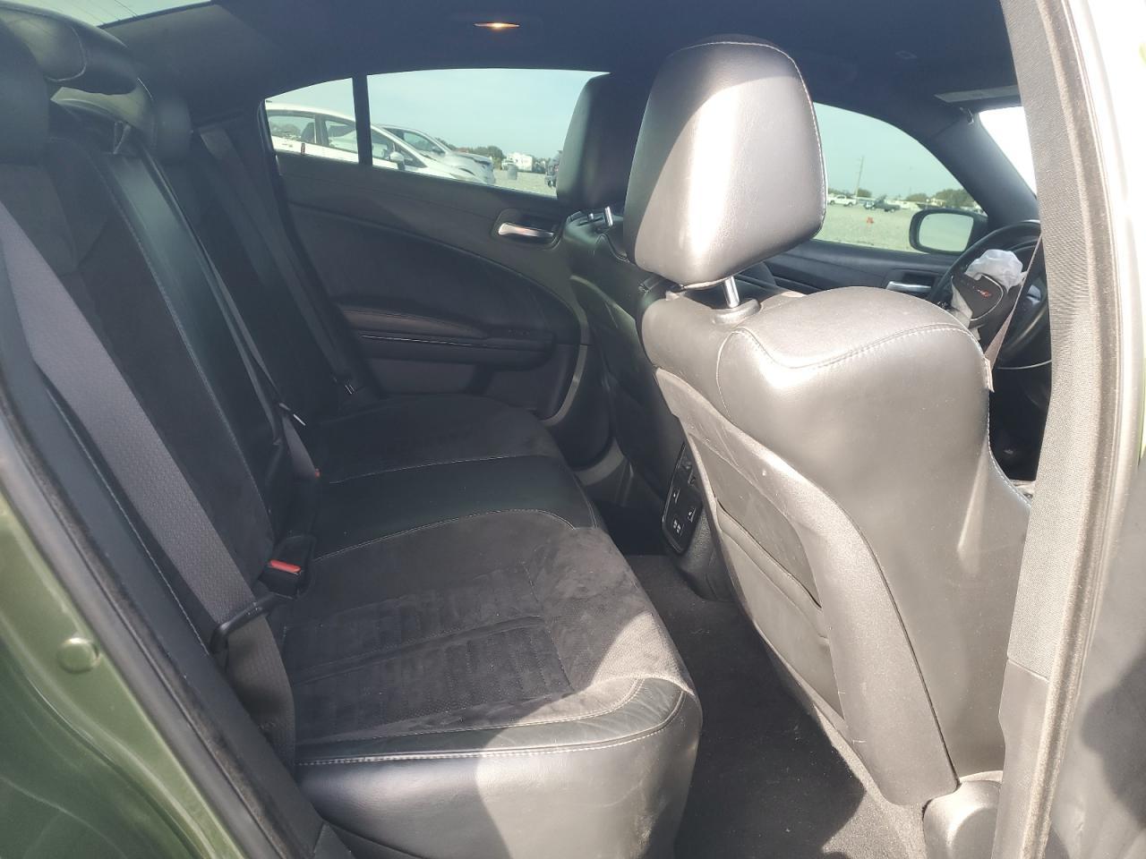 2019 Dodge Charger R - zdjęcie 10