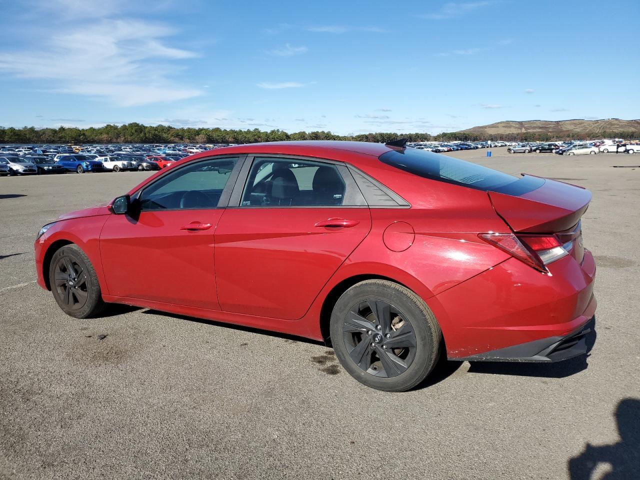 2023 Hyundai Elantra - zdjęcie 2