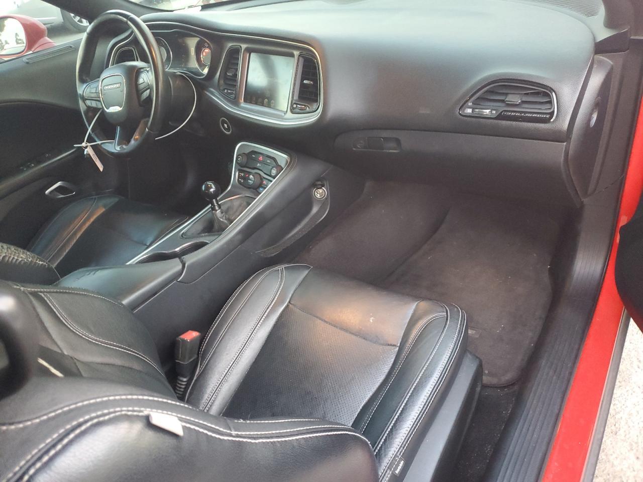 2015 Dodge Challenger Sxt - zdjęcie 8