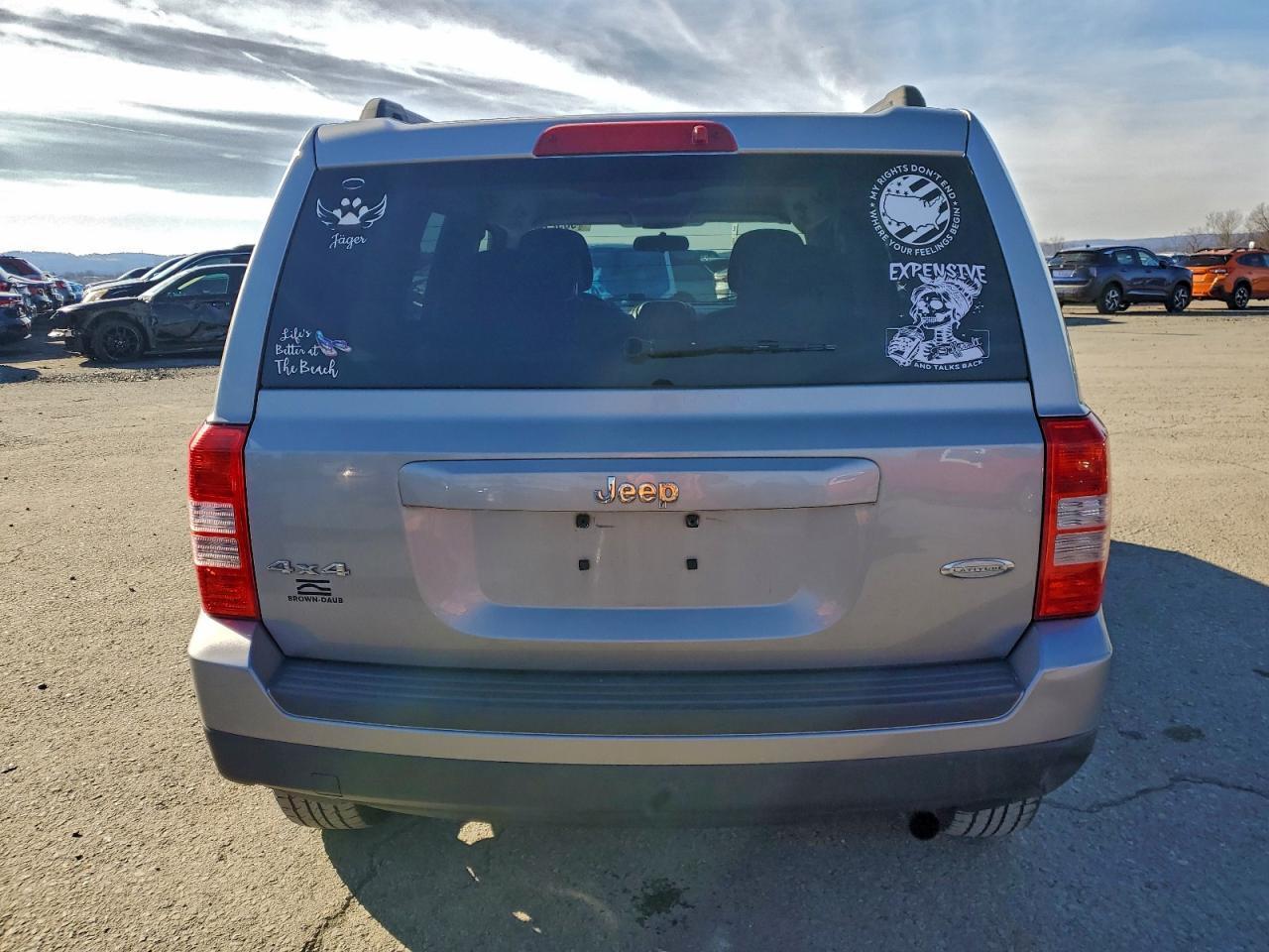 2014 Jeep Liberty (Patriot) - zdjęcie 6