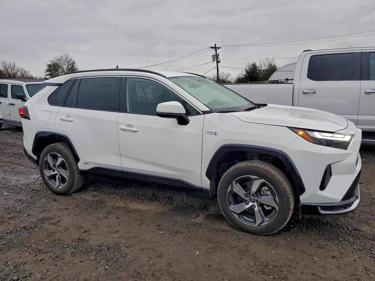 2023 Toyota RAV 4 - zdjęcie 4