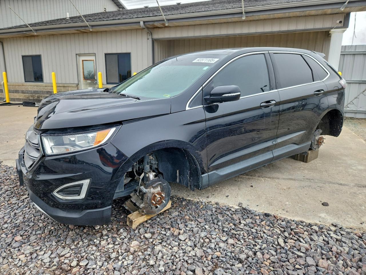 2017 Ford Edge