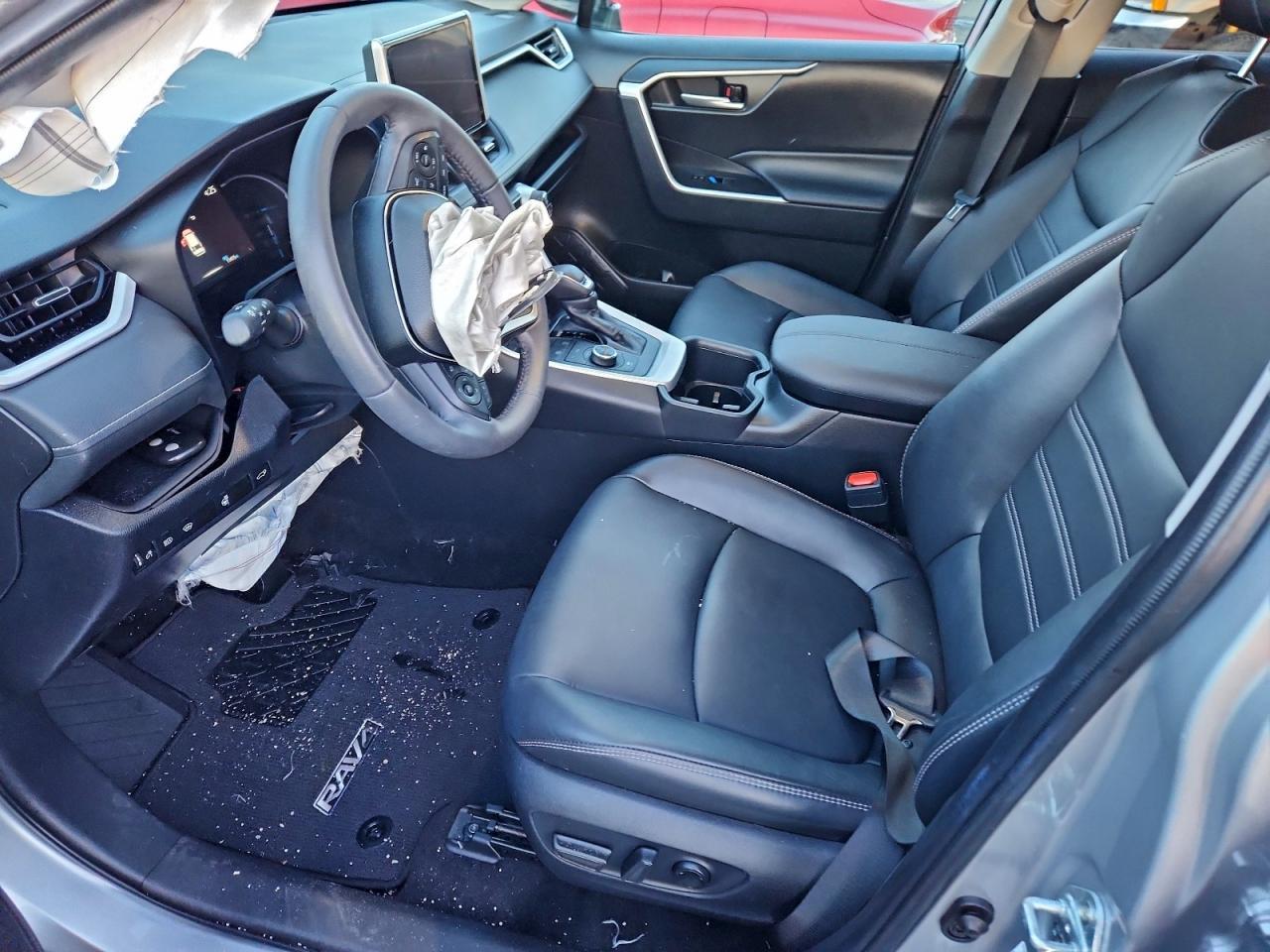 2024 Toyota RAV 4 - zdjęcie 7