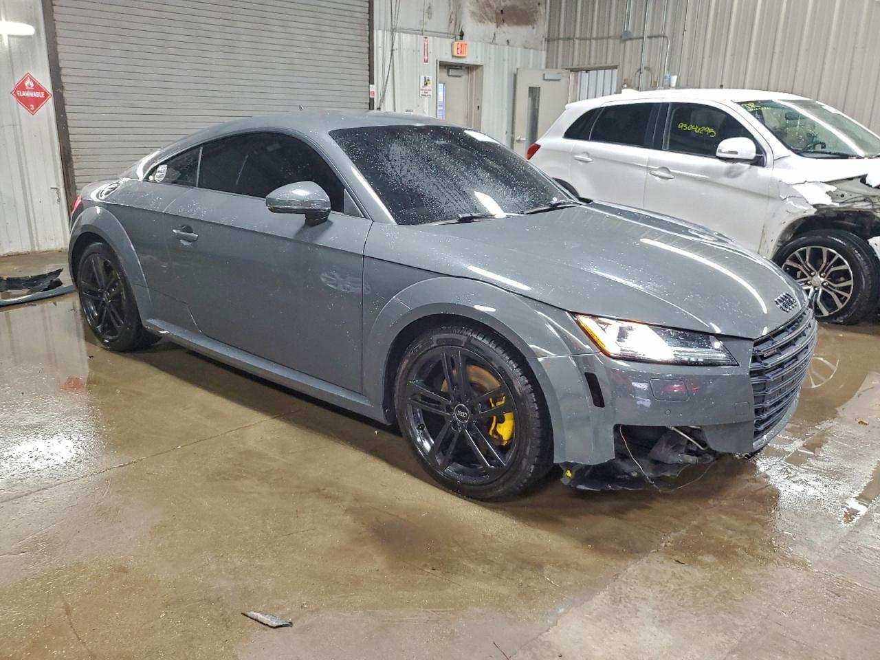 Audi TT - zdjęcie 4