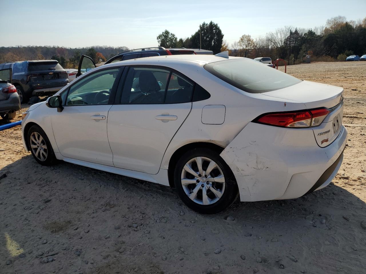 2021 Toyota Corolla Le - zdjęcie 2