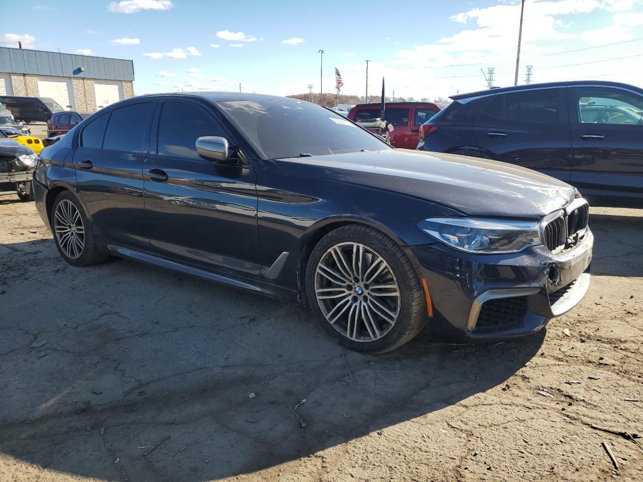 2019 BMW Seria 5 - zdjęcie 4
