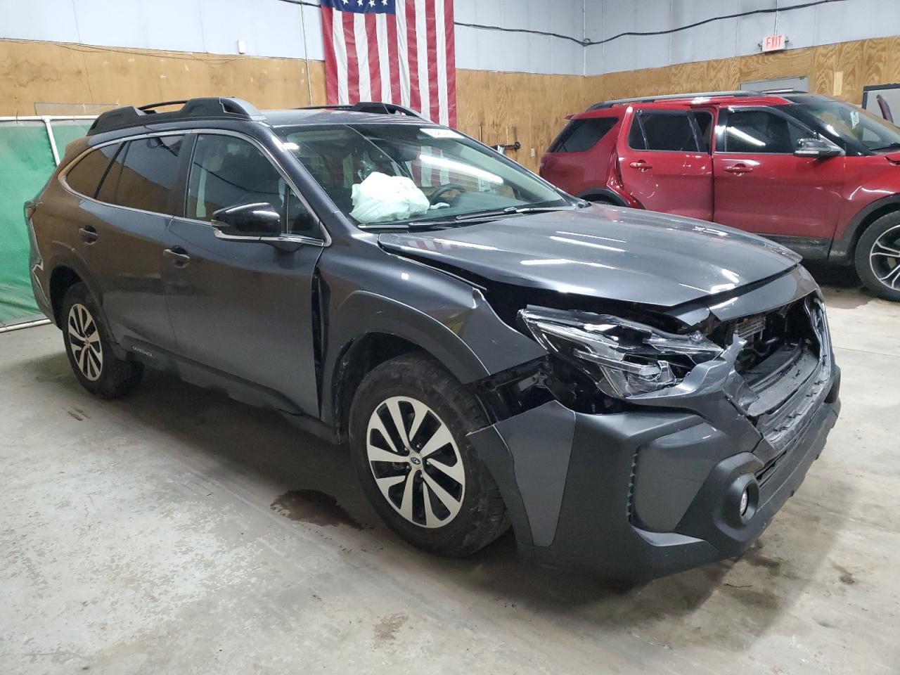 2025 Subaru Outback Premium - zdjęcie 4