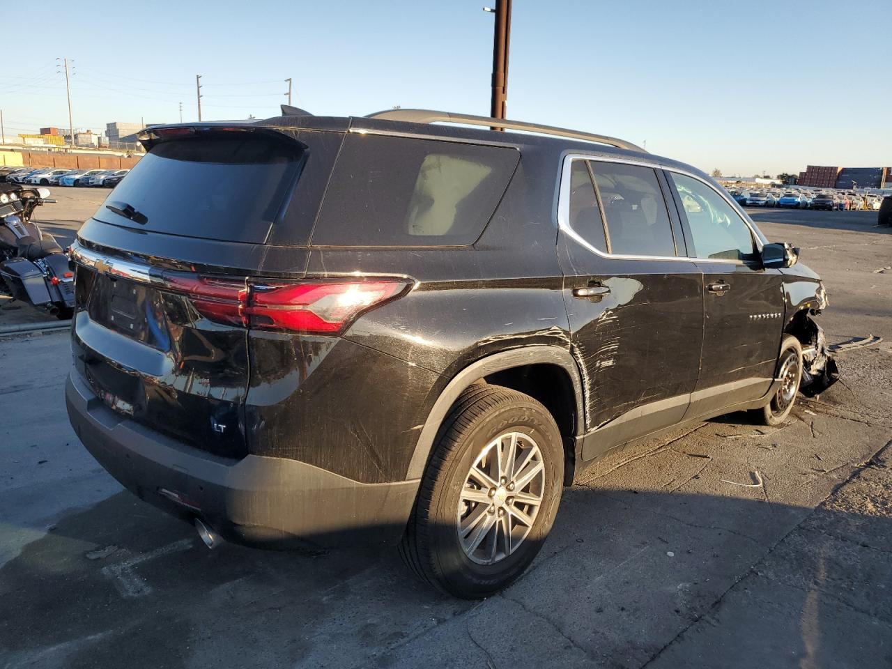 2023 Chevrolet Traverse - zdjęcie 3