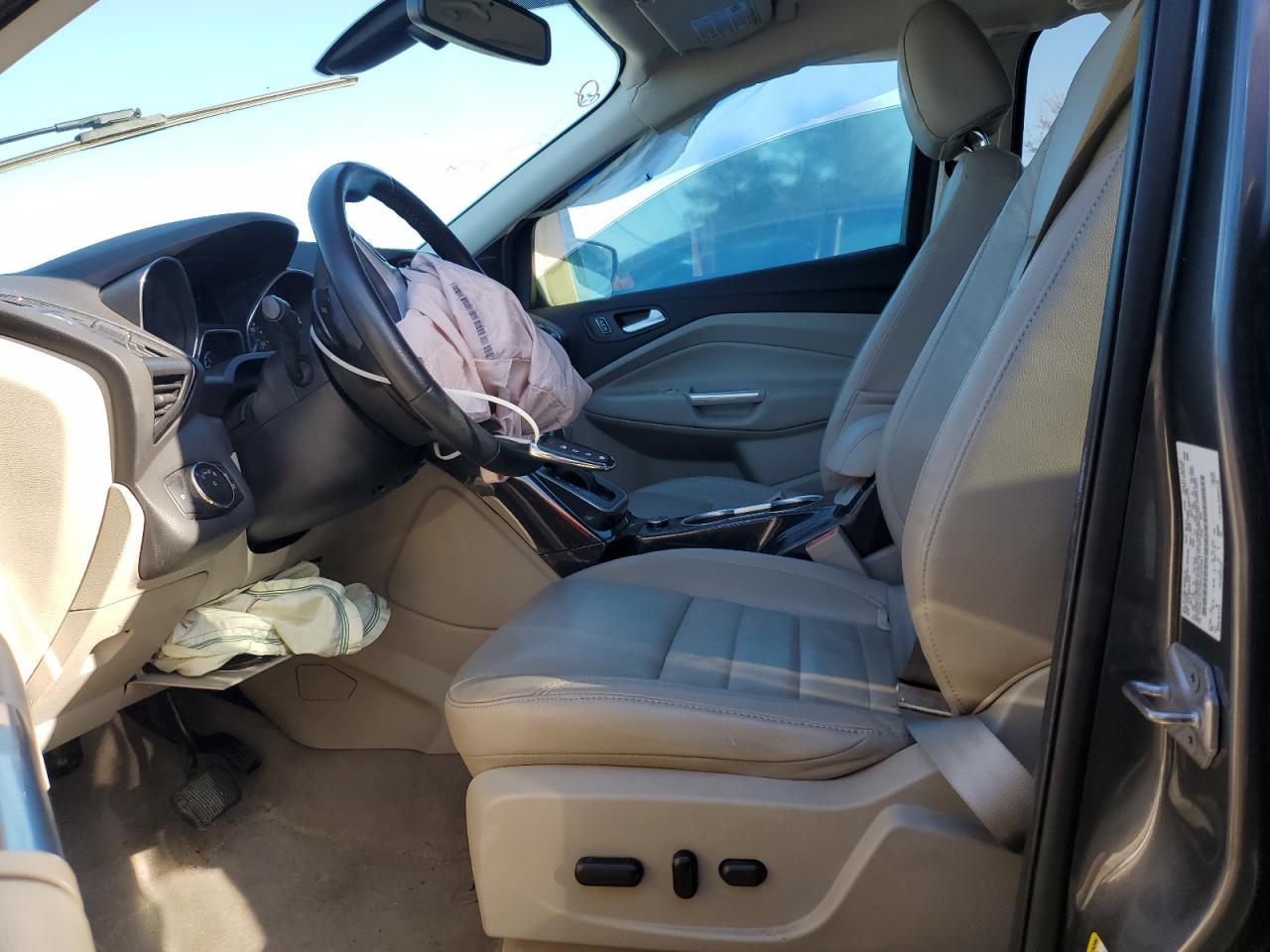 2014 Ford Escape Titanium - zdjęcie 7