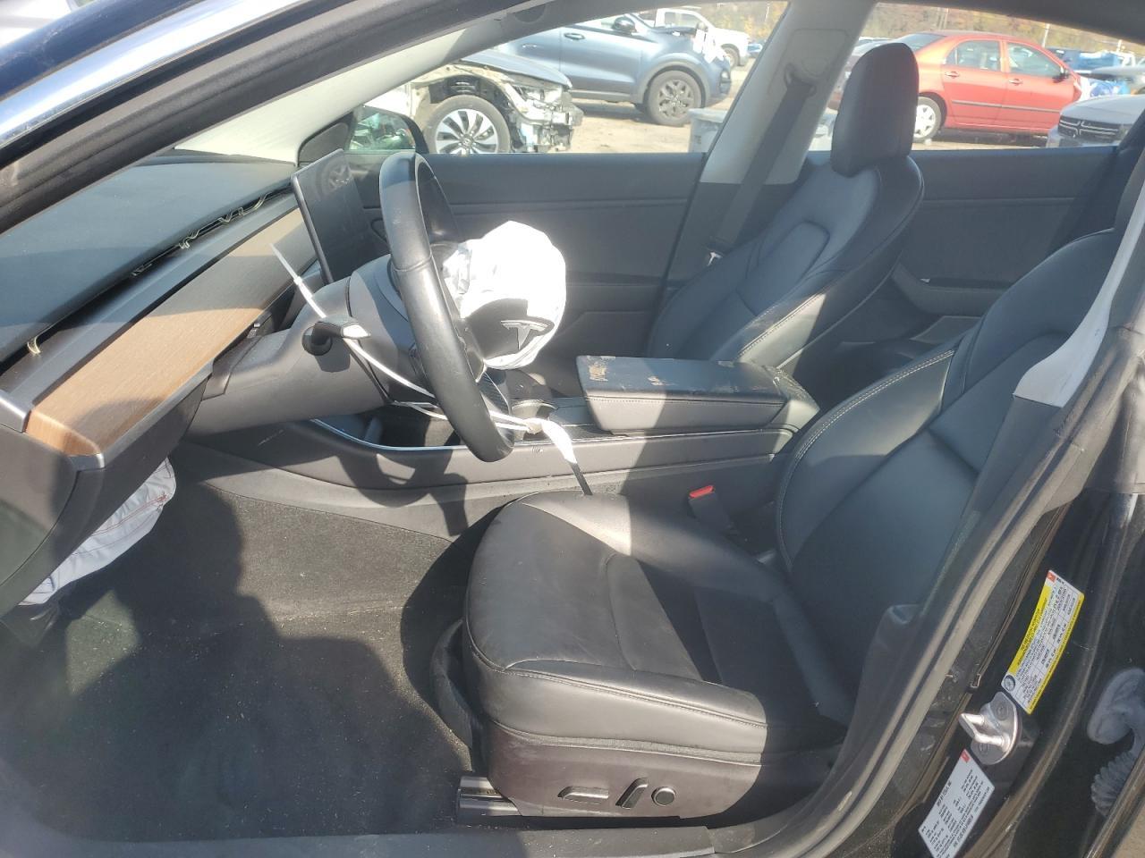 2018 Tesla Model 3 - zdjęcie 7