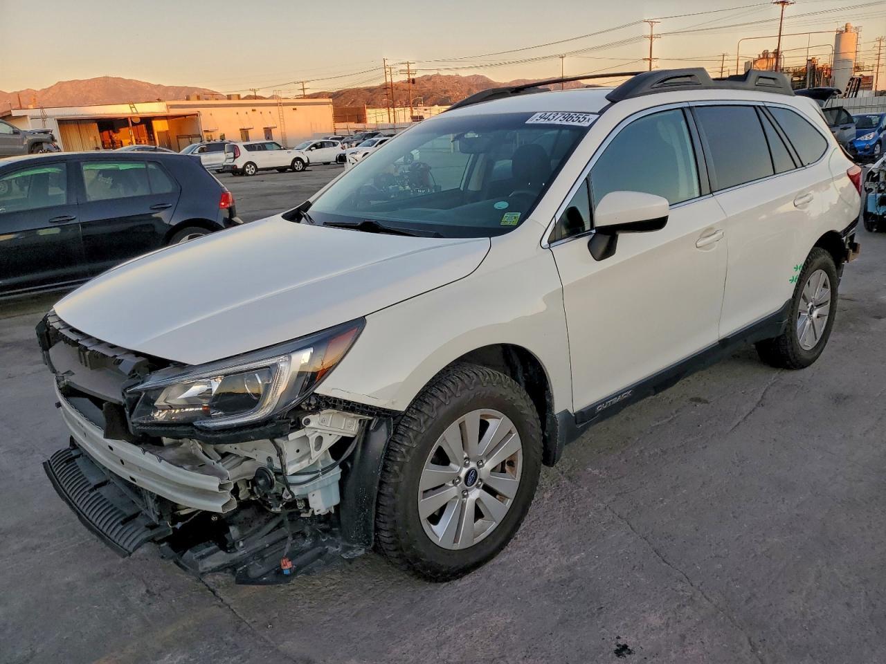 2018 Subaru Outback - zdjęcie główne